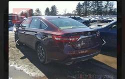 تويوتا أفالون